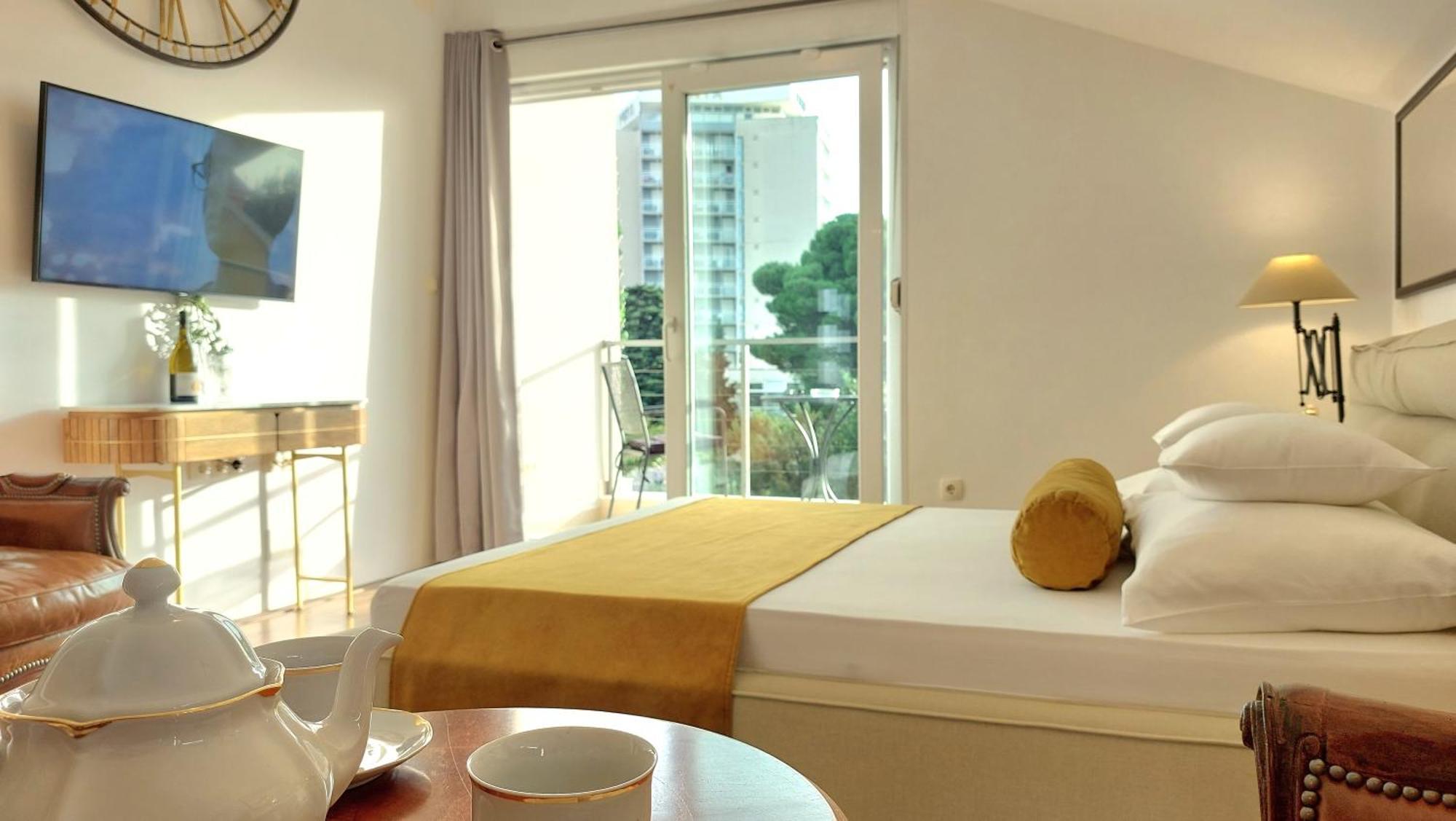 Refresh Boutique Apartments โวดีเซ ภายนอก รูปภาพ